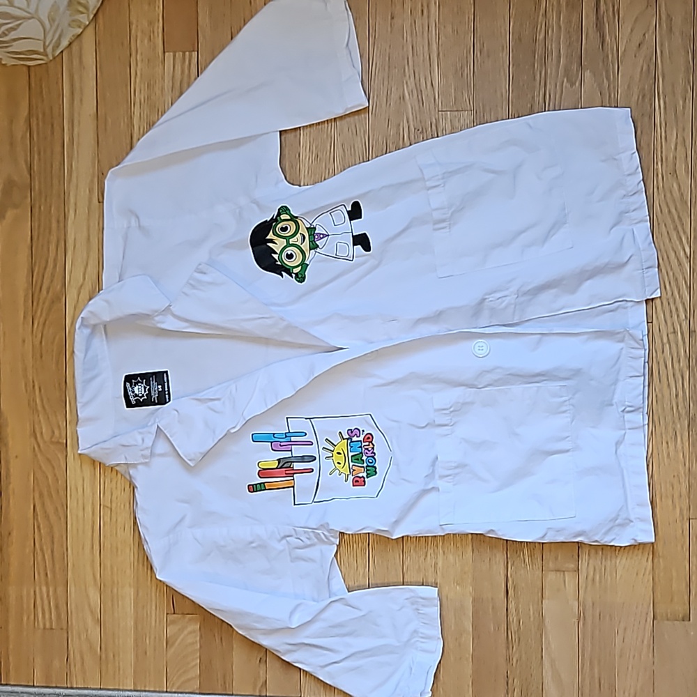 Ryan's World Lab Jacket Size 5/6